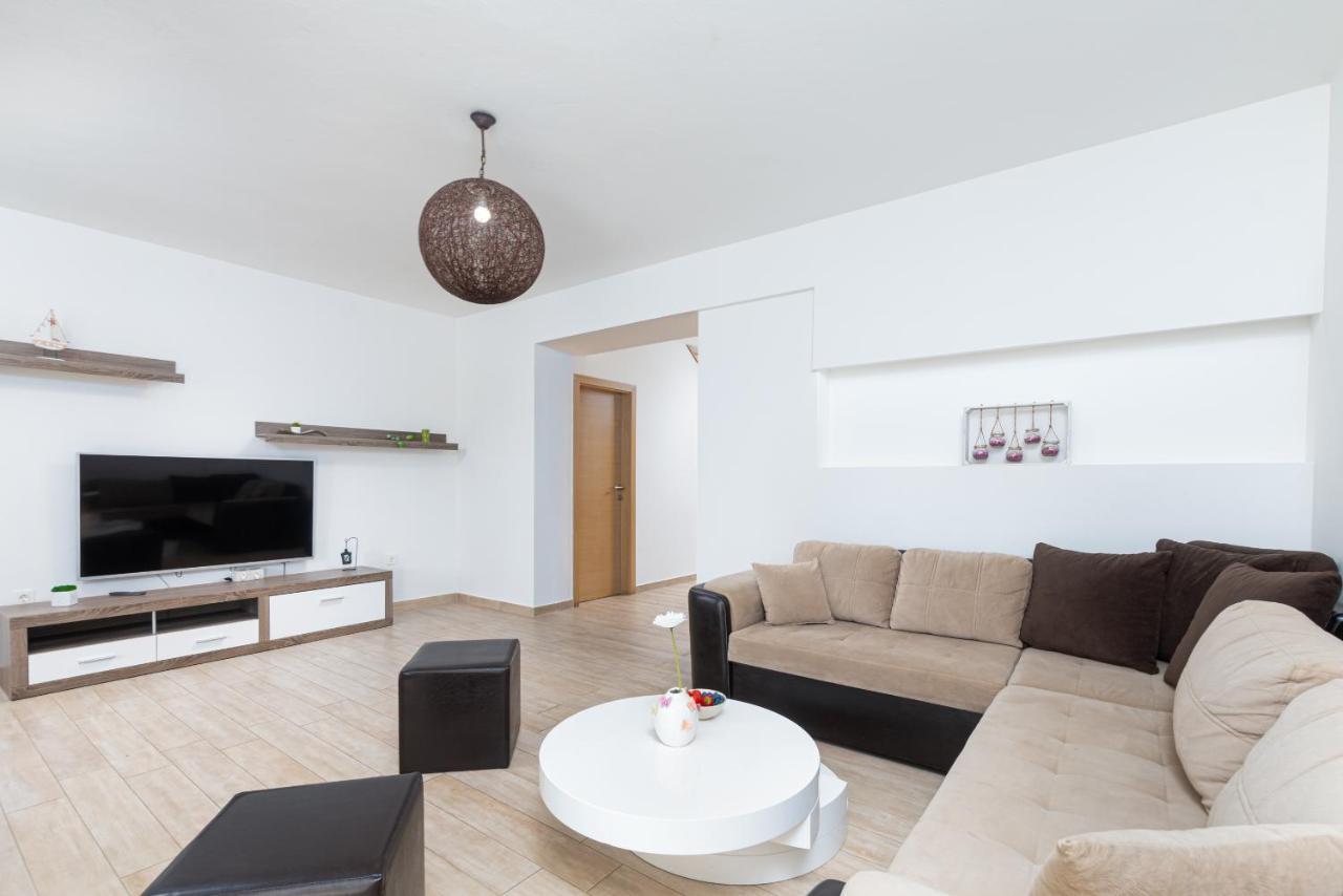Kuca Lana Apartment Medulin Exterior photo