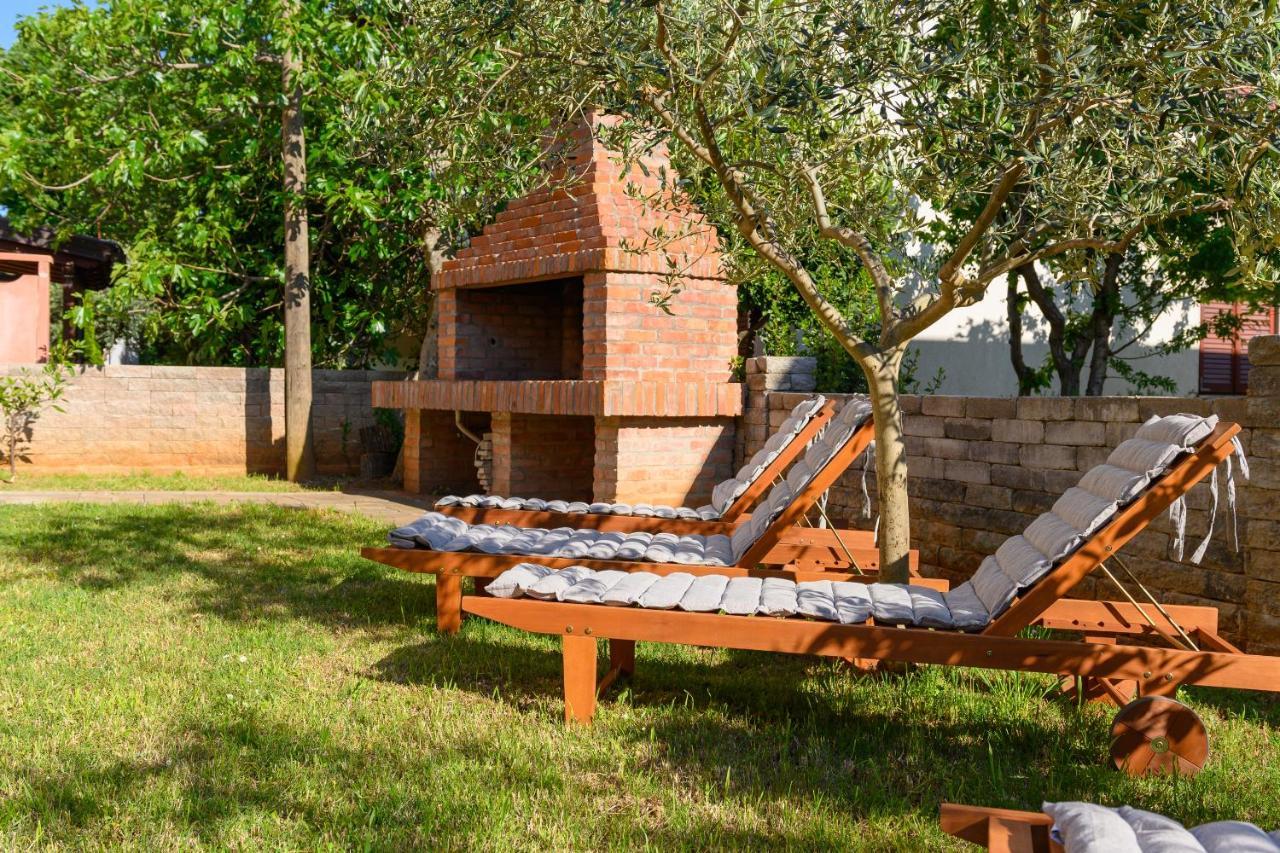 Kuca Lana Apartment Medulin Exterior photo