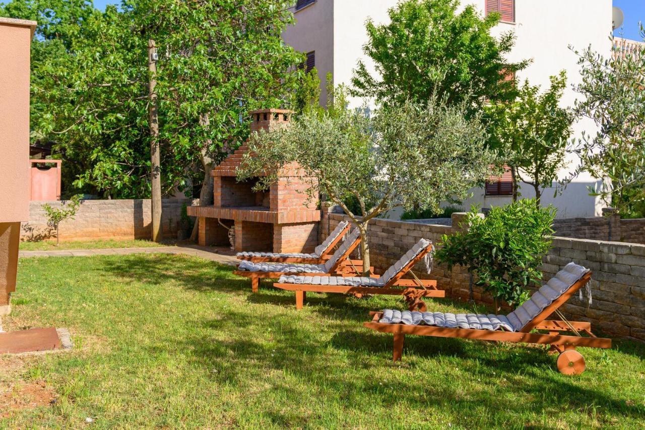 Kuca Lana Apartment Medulin Exterior photo